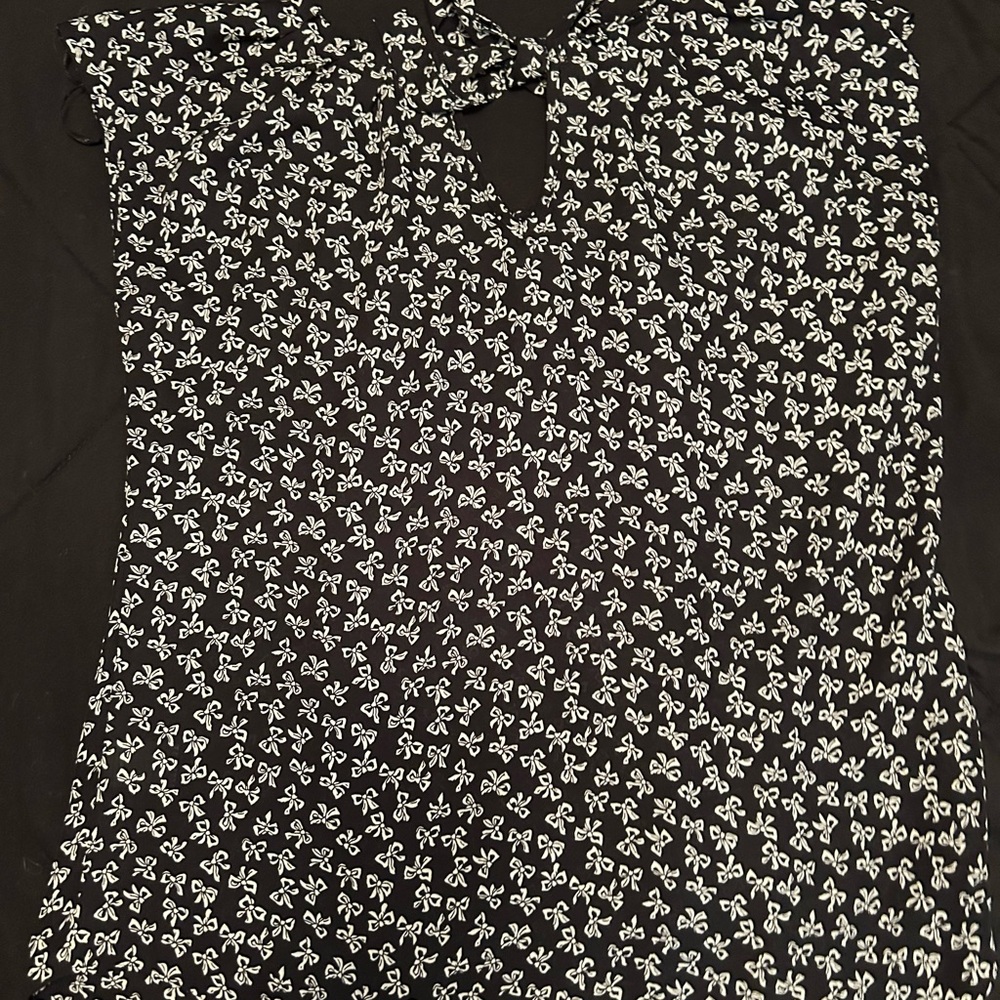 Black and White Sleeveless Cut Out Blouse
